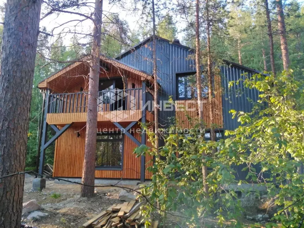 Дом в Мурманская область, Кольский район, Тулома с/пос, Лотта ДНП  ... - Фото 1