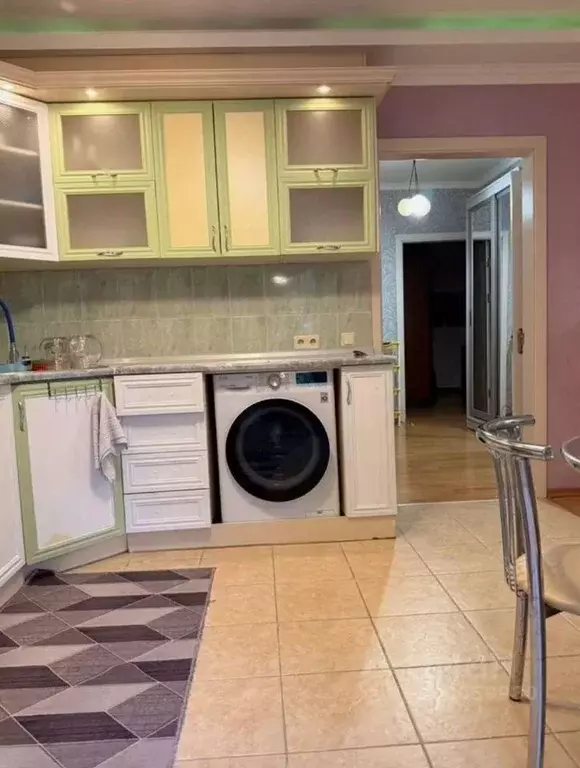 3-к кв. Крым, Ялта ул. Дзержинского, 33к1 (76.3 м) - Фото 2