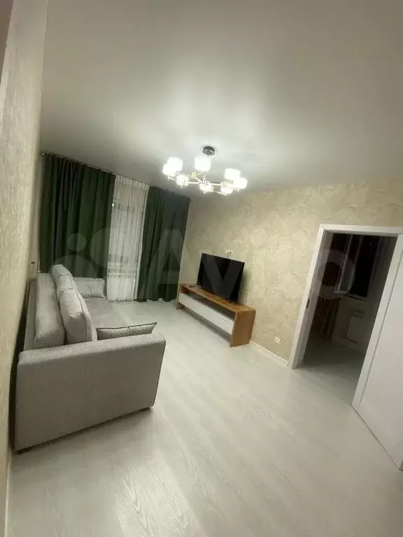1-к. квартира, 38,4 м, 3/9 эт. - Фото 0
