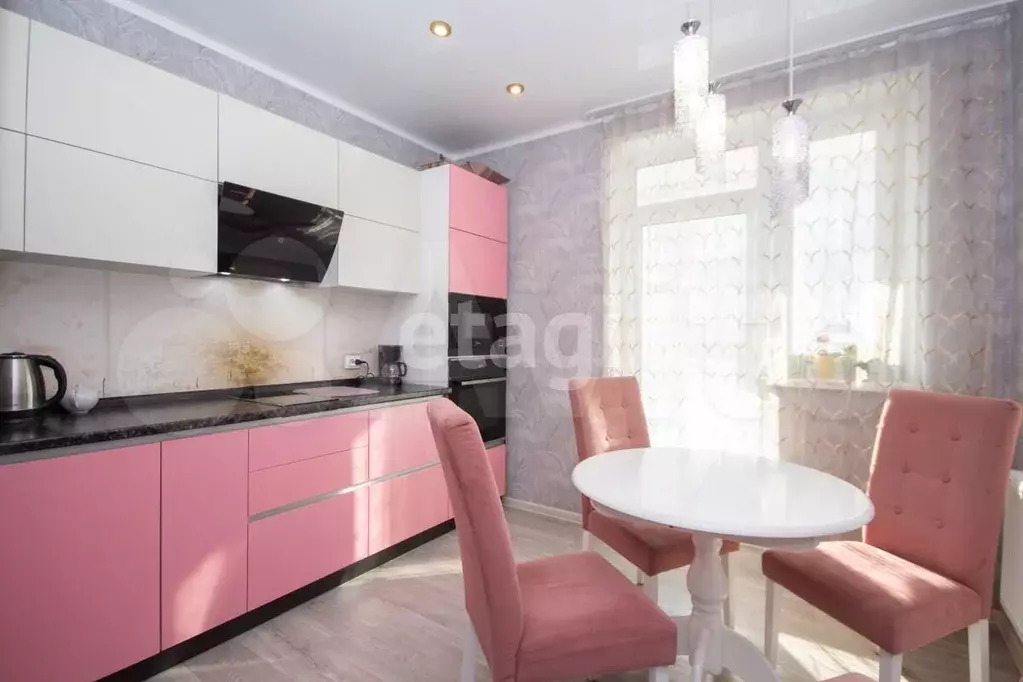 2-к. квартира, 60 м, 15/17 эт. - Фото 1