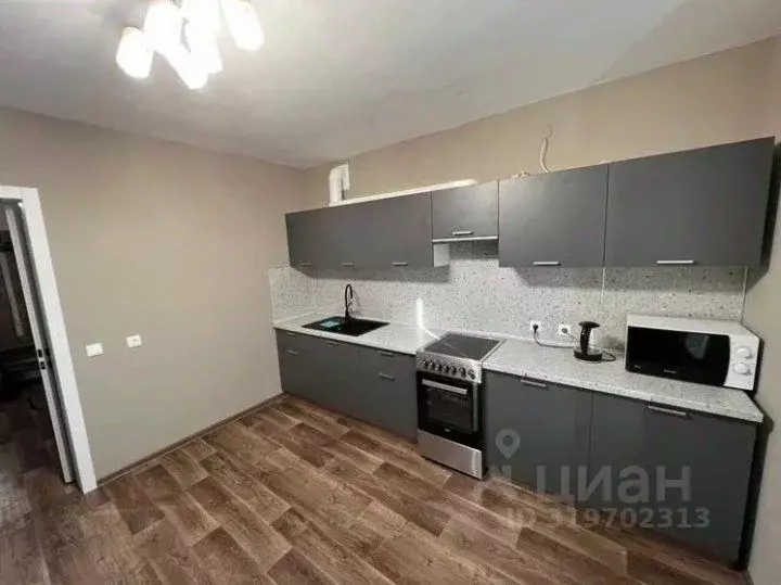 3-к кв. Красноярский край, Красноярск Николаевка мкр, ул. Дачная, 35А ... - Фото 0