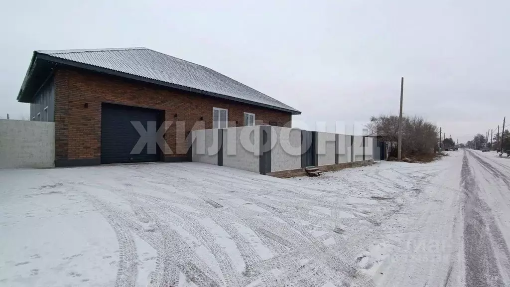 Дом в Хакасия, Усть-Абакан рп ул. Мира (180 м) - Фото 2