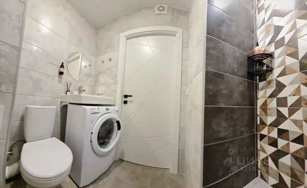 1-к кв. Волгоградская область, Волгоград Коммунистическая ул., 5А ... - Фото 1