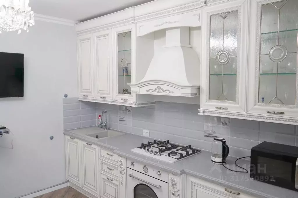 3-к кв. Ставропольский край, Пятигорск Пушкинская ул., 31К3 (100.0 м) - Фото 0