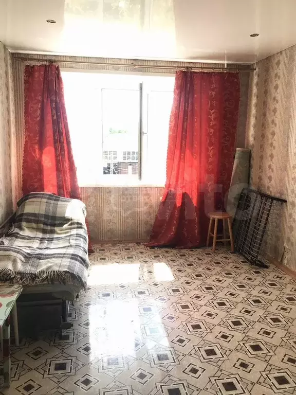 Комната 16,8 м в 8-к., 4/5 эт. - Фото 0