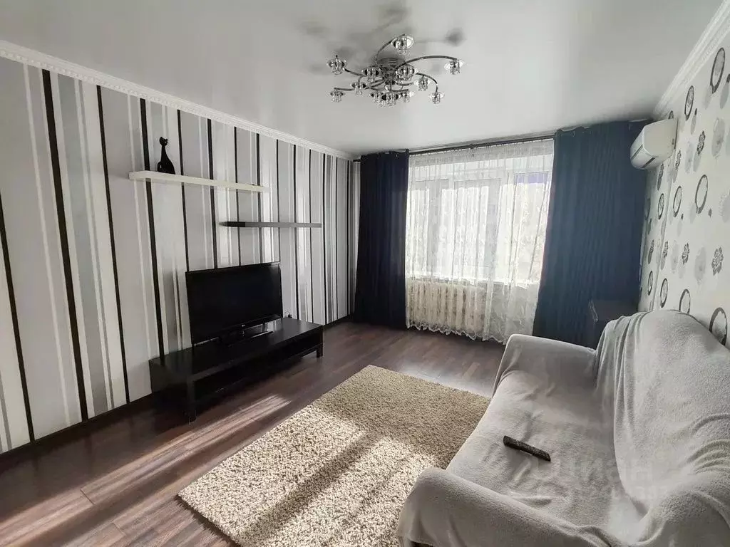 2-к кв. Башкортостан, Кумертау ул. Машиностроителей, 5 (52.0 м) - Фото 1