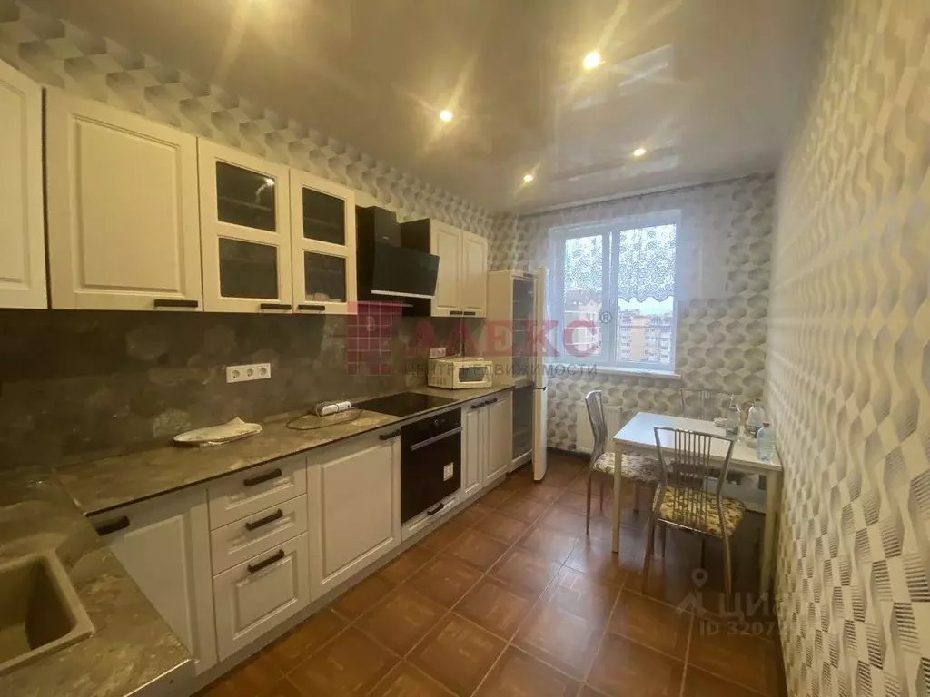 2-к кв. Ростовская область, Ростов-на-Дону пер. Салютина, 2А (60.0 м) - Фото 0