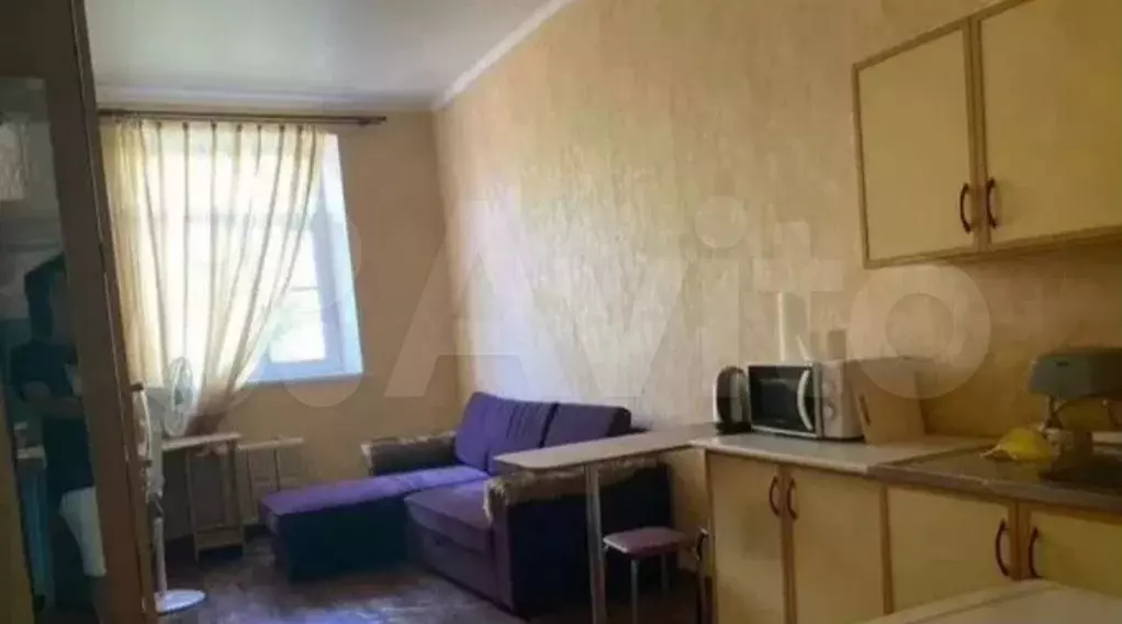 Комната 18,5 м в 8-к., 3/4 эт. - Фото 0