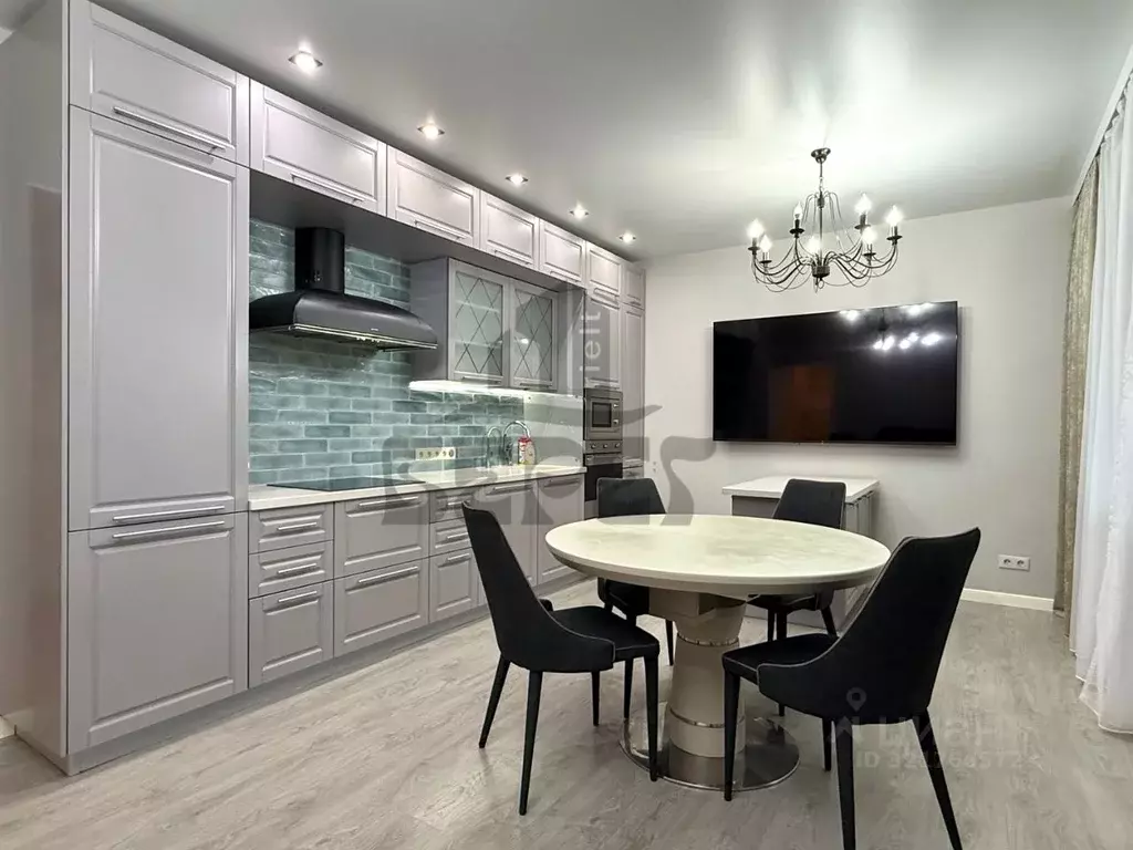 3-к кв. Башкортостан, Уфа ул. Гоголя, 78 (90.0 м) - Фото 0