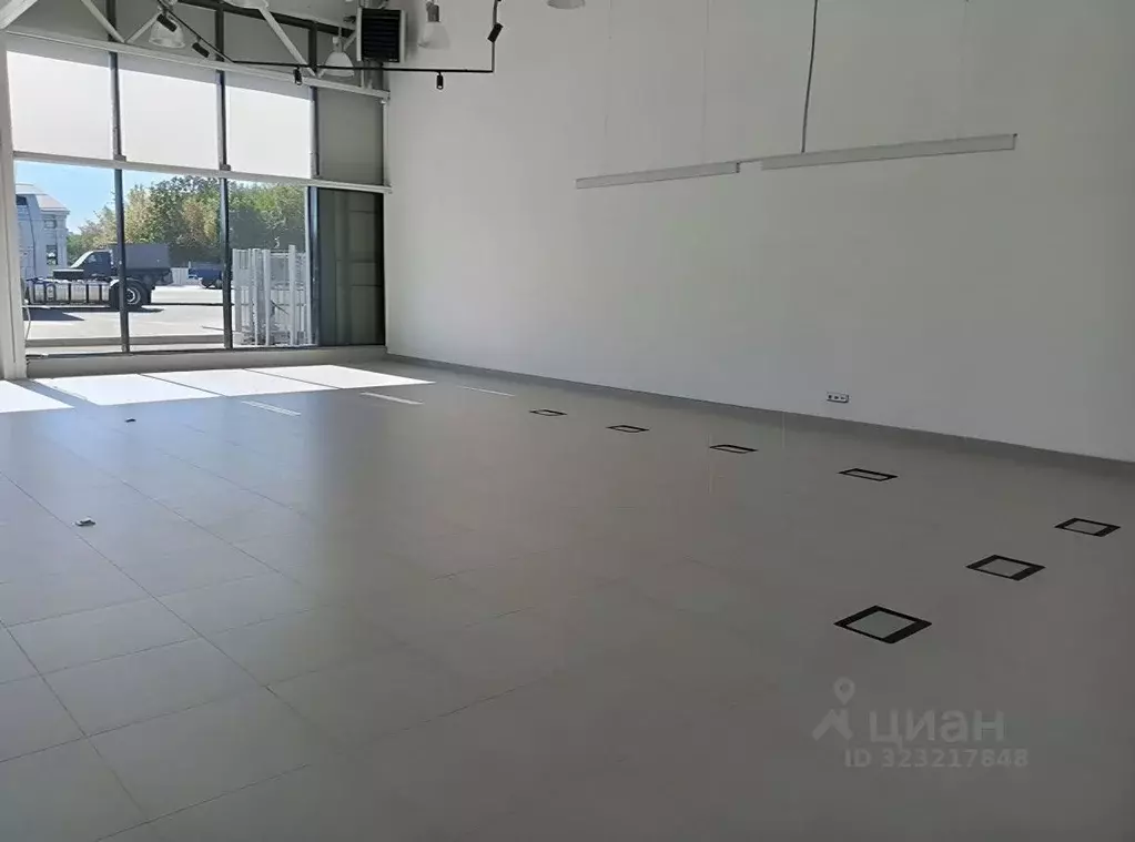 Помещение свободного назначения в Свердловская область, Екатеринбург ... - Фото 2