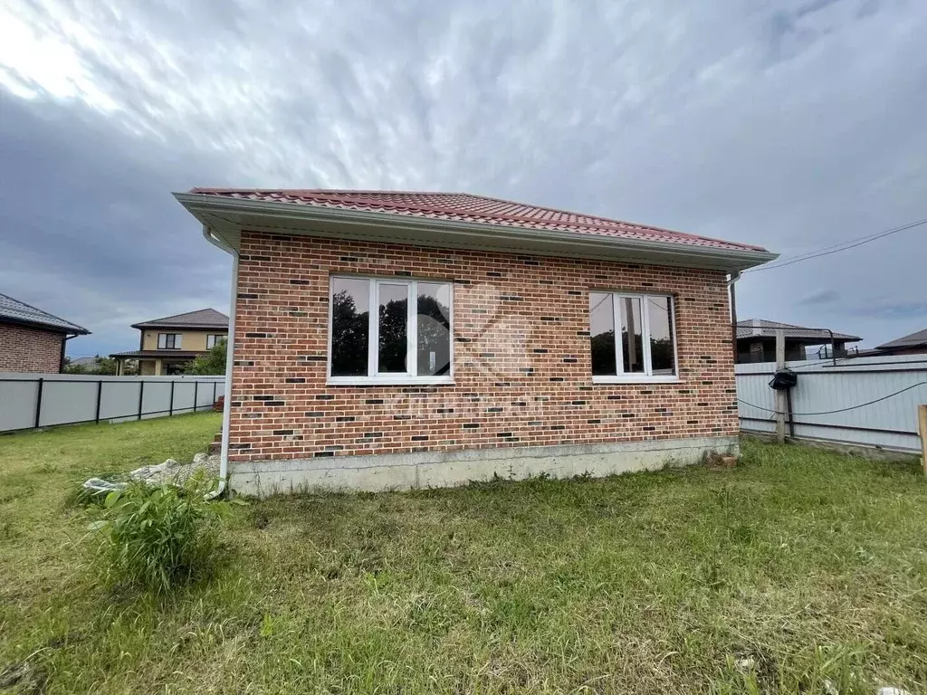 Дом в Краснодарский край, Северская ст-ца ул. Энгельса (88 м) - Фото 1