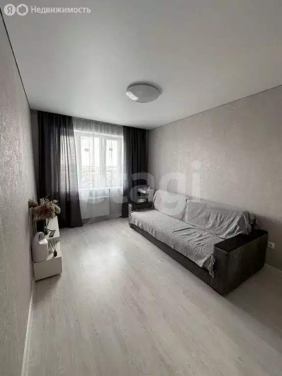 1-комнатная квартира: Тюмень, Тальниковая улица, 3 (36 м) - Фото 1