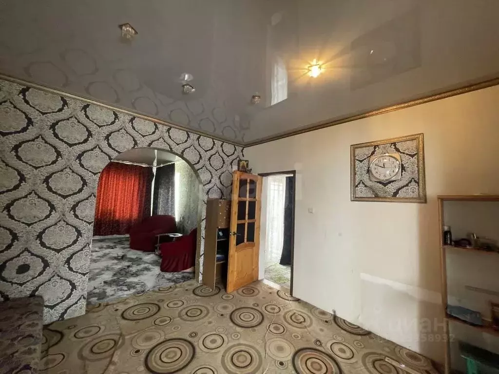 Дом в Краснодарский край, Мостовской пгт ул. Калинина (188 м) - Фото 1