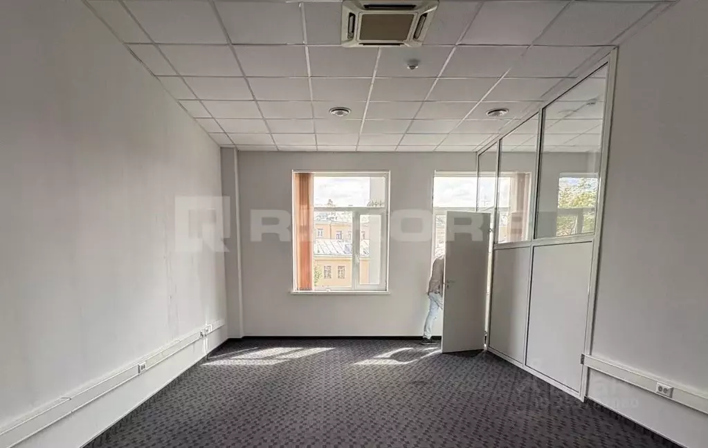 Офис в Санкт-Петербург ул. Блохина, 9 (397 м) - Фото 2