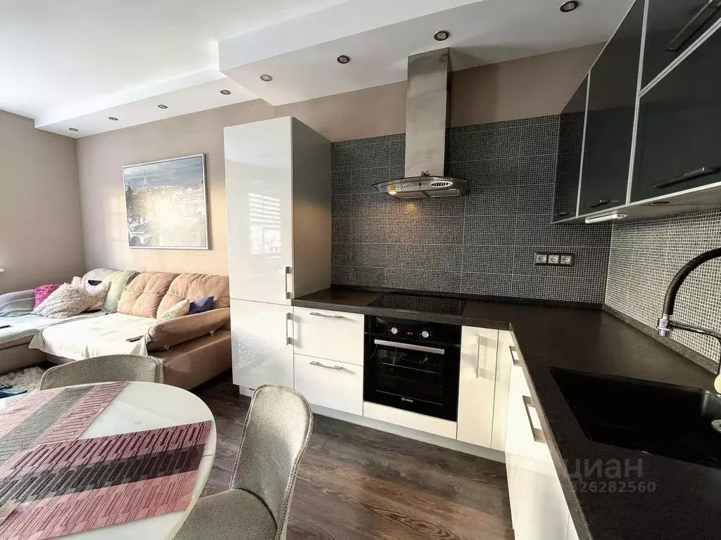 1-к кв. Московская область, Реутов Юбилейный просп., 33 (56.2 м) - Фото 1