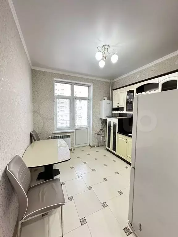 2-к. квартира, 60 м, 9/18 эт. - Фото 1