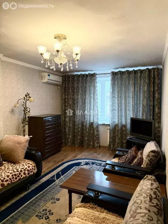 2-комнатная квартира: Белгород, улица 5 Августа, 35 (56 м) - Фото 1