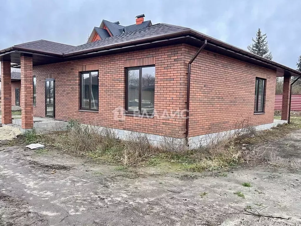 Дом в Белгородская область, Старооскольский городской округ, с. ... - Фото 2