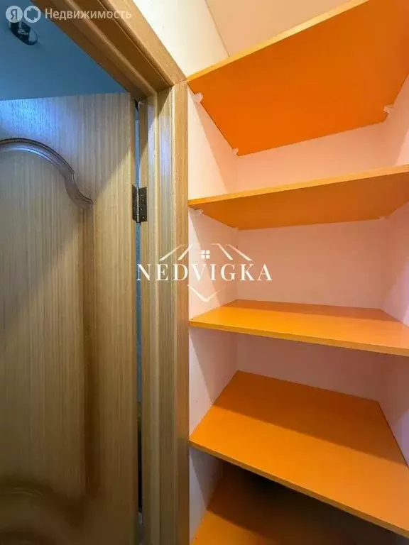 3-комнатная квартира: Мирный, Московская улица, 18К1 (65 м) - Фото 1
