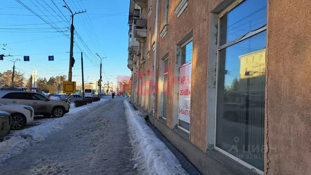 Помещение свободного назначения в Омская область, Омск просп. Карла ... - Фото 1