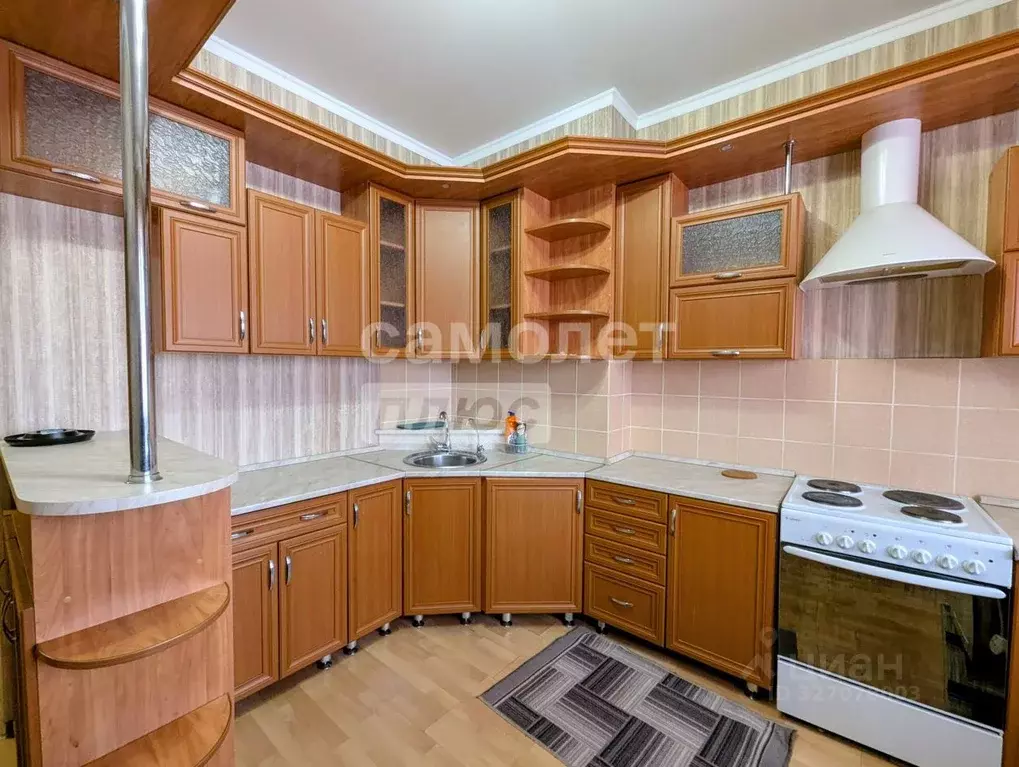 1-к кв. Белгородская область, Старый Оскол Буденного мкр, 16 (49.5 м) - Фото 2