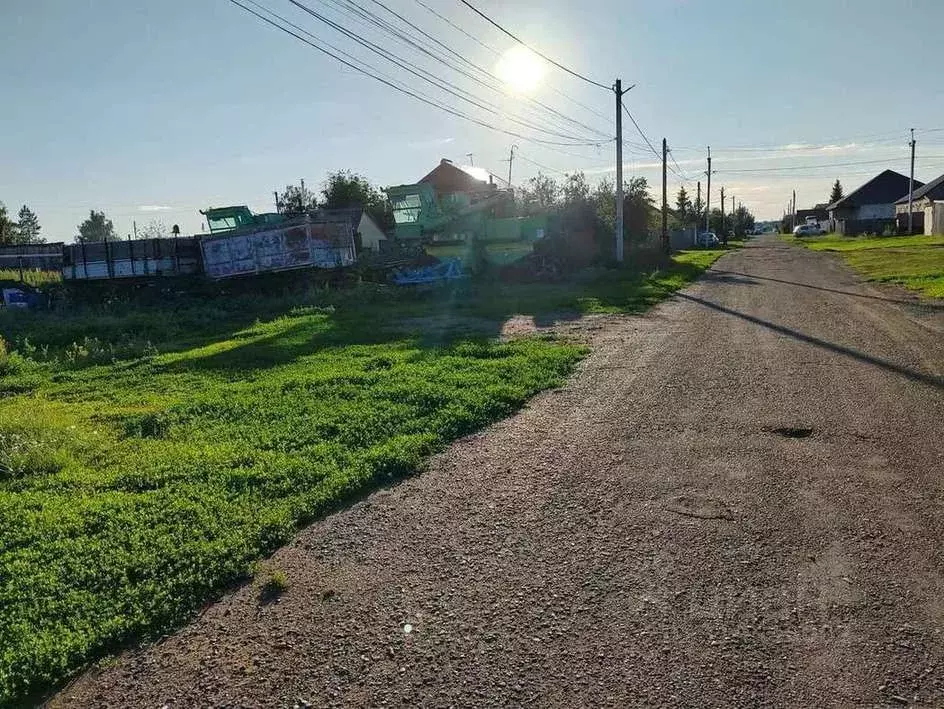 Участок в Оренбургская область, Бузулукский район, с. Сухоречка ... - Фото 1