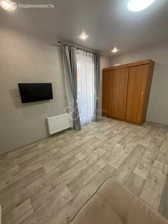 2-комнатная квартира: Волгоград, улица 70-летия Победы, 10 (48.1 м) - Фото 1