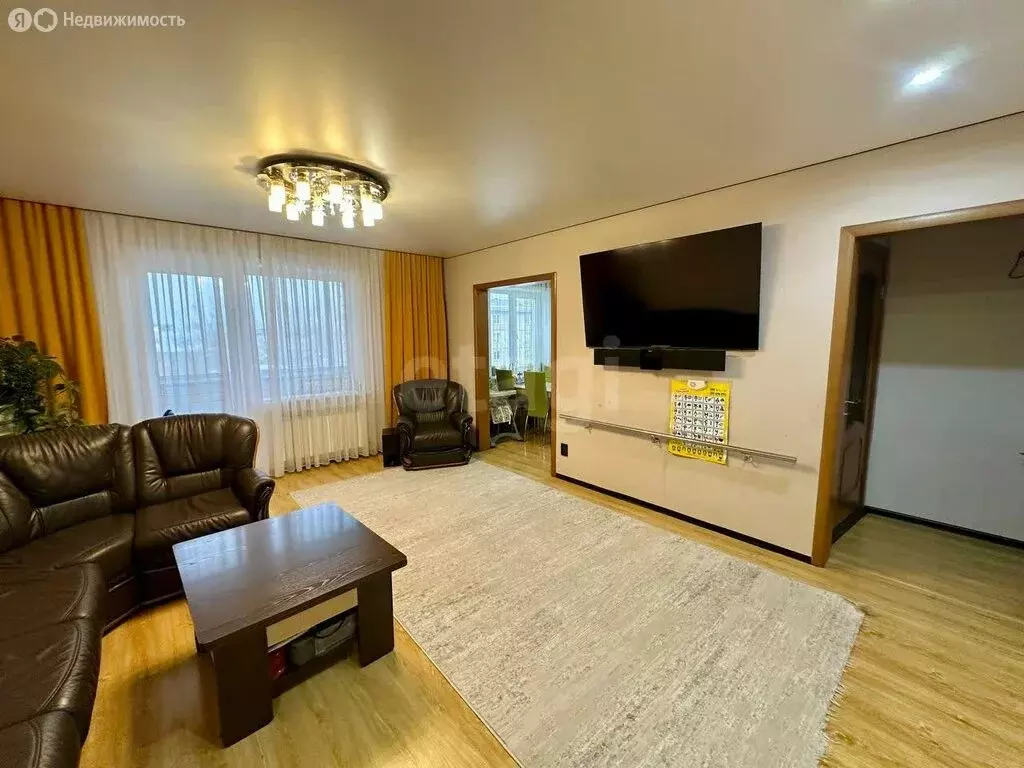 4-комнатная квартира: Ачинск, улица Чкалова, 12 (76.6 м) - Фото 2