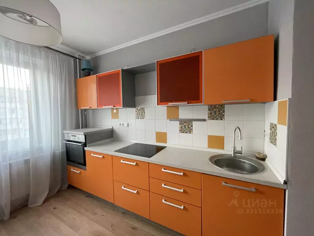 3-к кв. Красноярский край, Красноярск ул. Молокова, 66 (69.0 м) - Фото 2