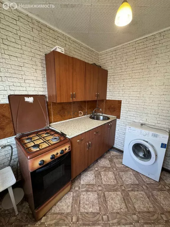 1-комнатная квартира: Саратов, улица имени С.Т. Разина, 75А (31.2 м) - Фото 2