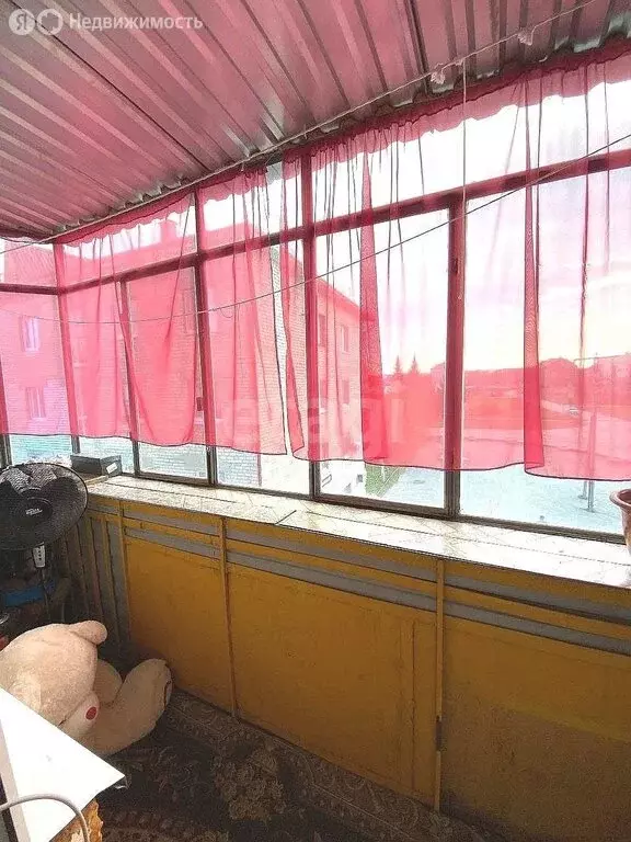 3-комнатная квартира: Заводоуковск, Шоссейная улица, 1 (53 м) - Фото 1