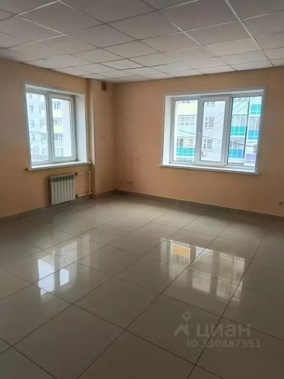 Офис в Красноярский край, Красноярск Линейная ул., 89 (28 м) - Фото 1