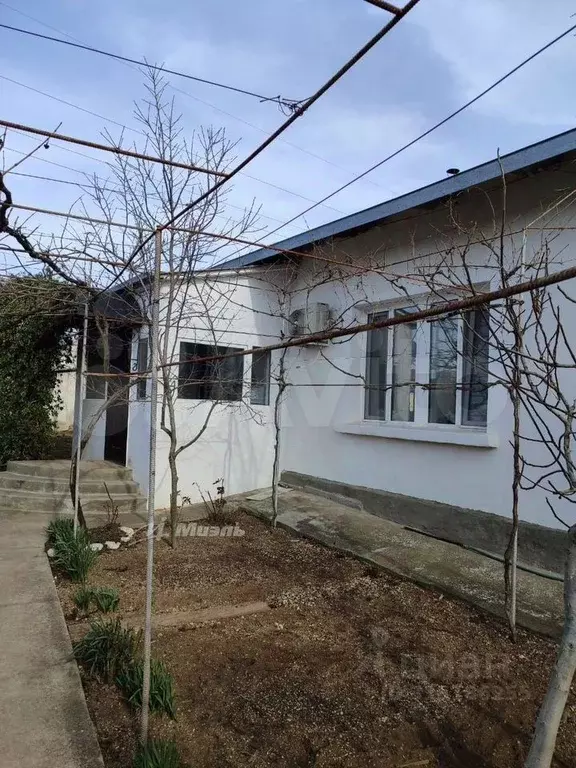 Дом в Севастополь ш. Монастырское, 9 (65 м) - Фото 0