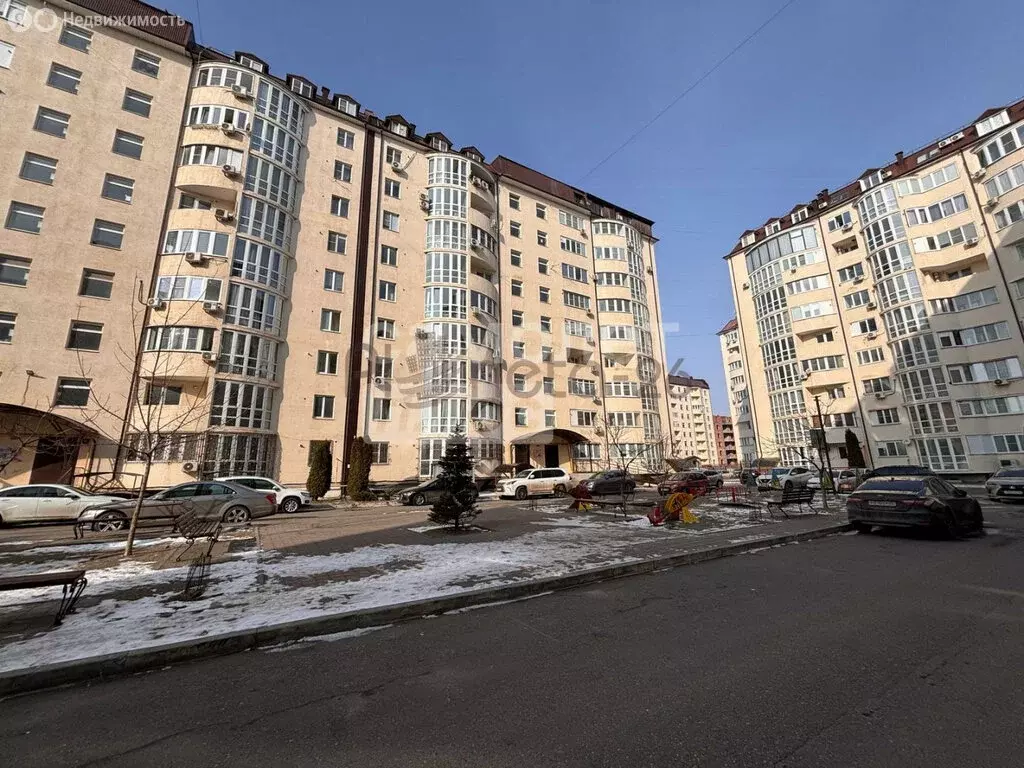 3-комнатная квартира: Пятигорск, Оранжерейная улица, 21к1 (103 м) - Фото 2