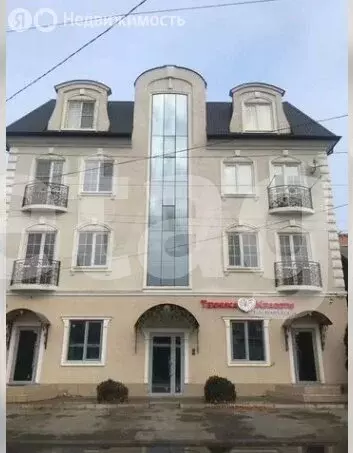 3-комнатная квартира: Астрахань, Казанская улица, 69 (102.8 м) - Фото 1