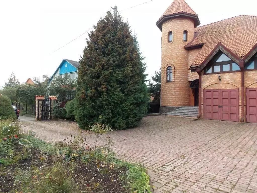 Дом в Калужская область, Калуга городской округ, д. Плетеневка  (348 ... - Фото 0