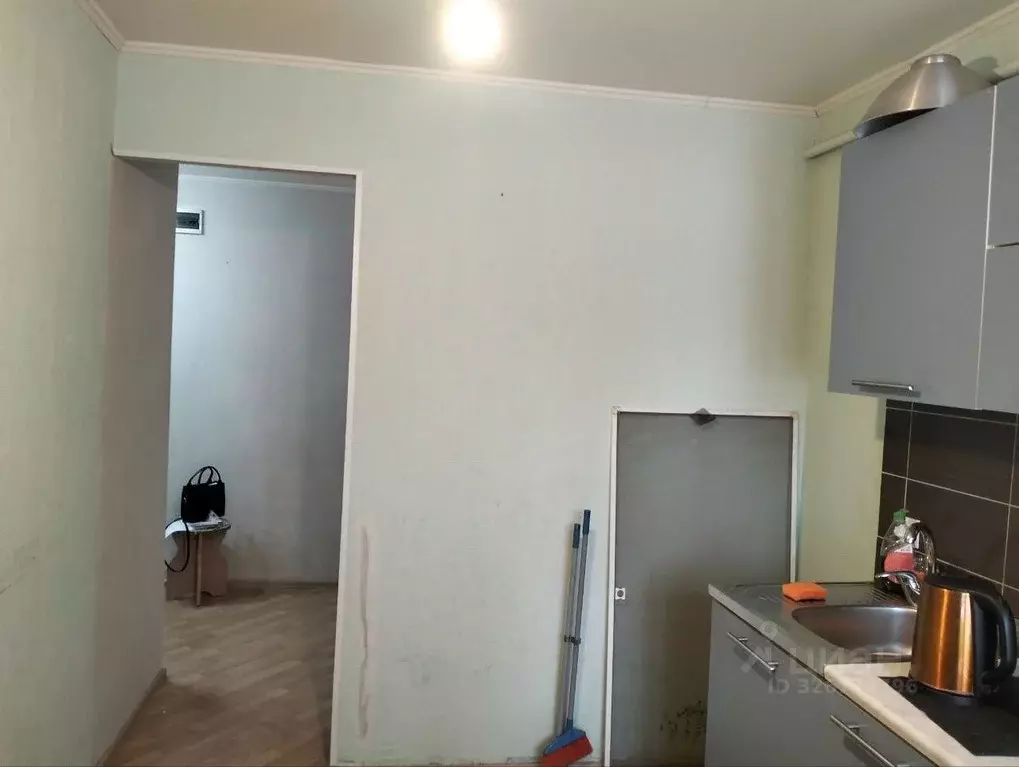 2-к кв. Омская область, Омск ул. Серова, 22 (43.6 м) - Фото 2