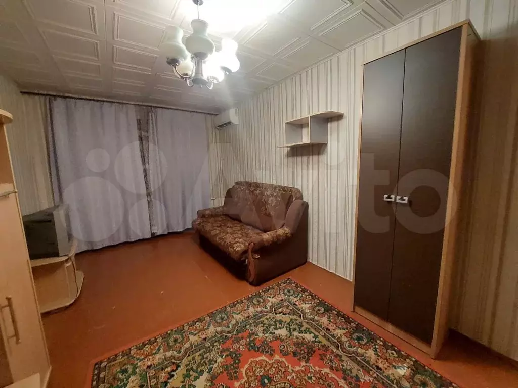 1-к. квартира, 33 м, 1/9 эт. - Фото 1
