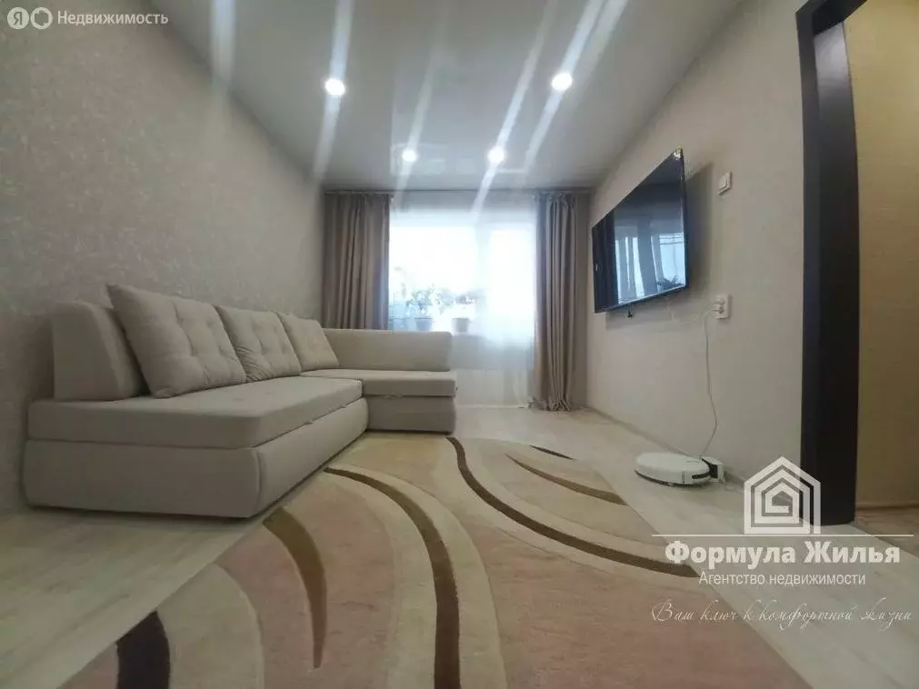 2-комнатная квартира: Комсомольск-на-Амуре, улица Гамарника, 37 (47.2 ... - Фото 1