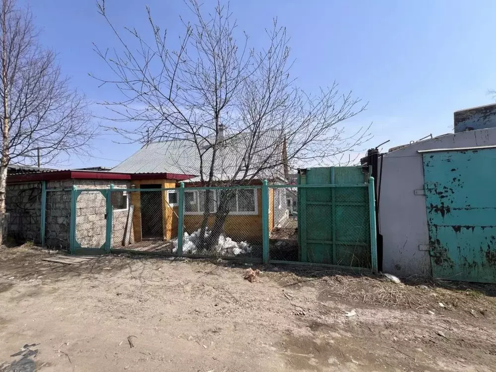Дом в Магаданская область, Магадан 2-я Транзитная ул., 5 (79 м) - Фото 1