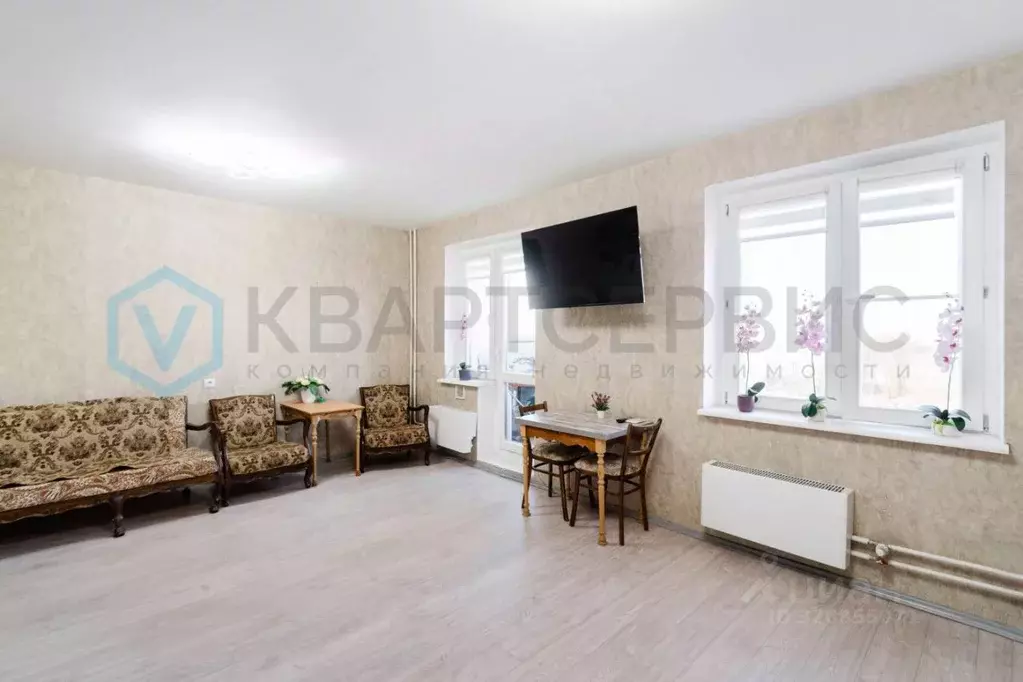 Студия Омская область, Омск ул. Леонида Маслова, 1 (33.1 м) - Фото 0