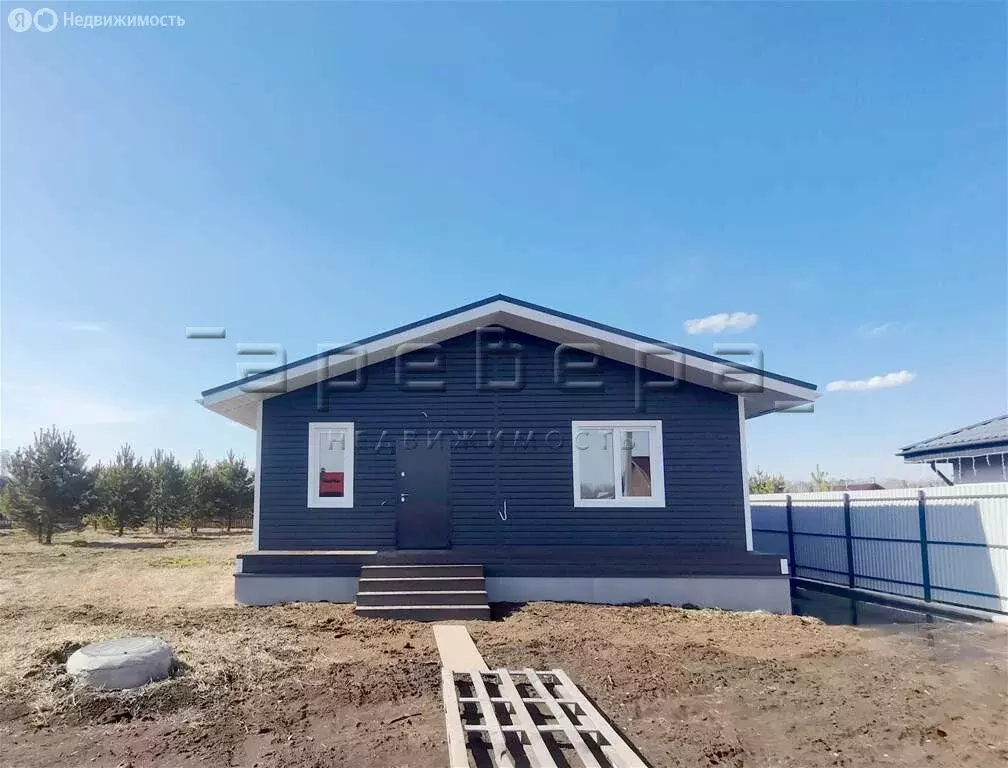 Дом в Красноярский край, Емельяновский муниципальный округ, деревня ... - Фото 2