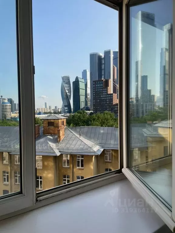 2-к кв. Москва ул. Сергея Макеева, 1 (58.0 м) - Фото 0