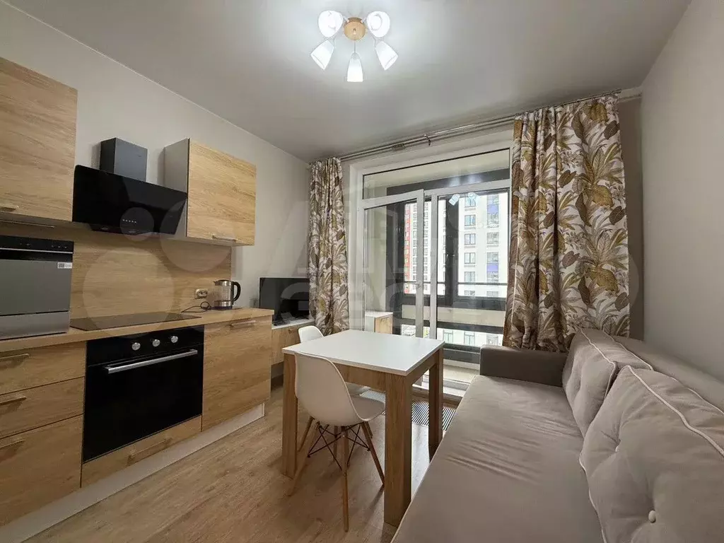 1-к. квартира, 33 м, 4/18 эт. - Фото 0