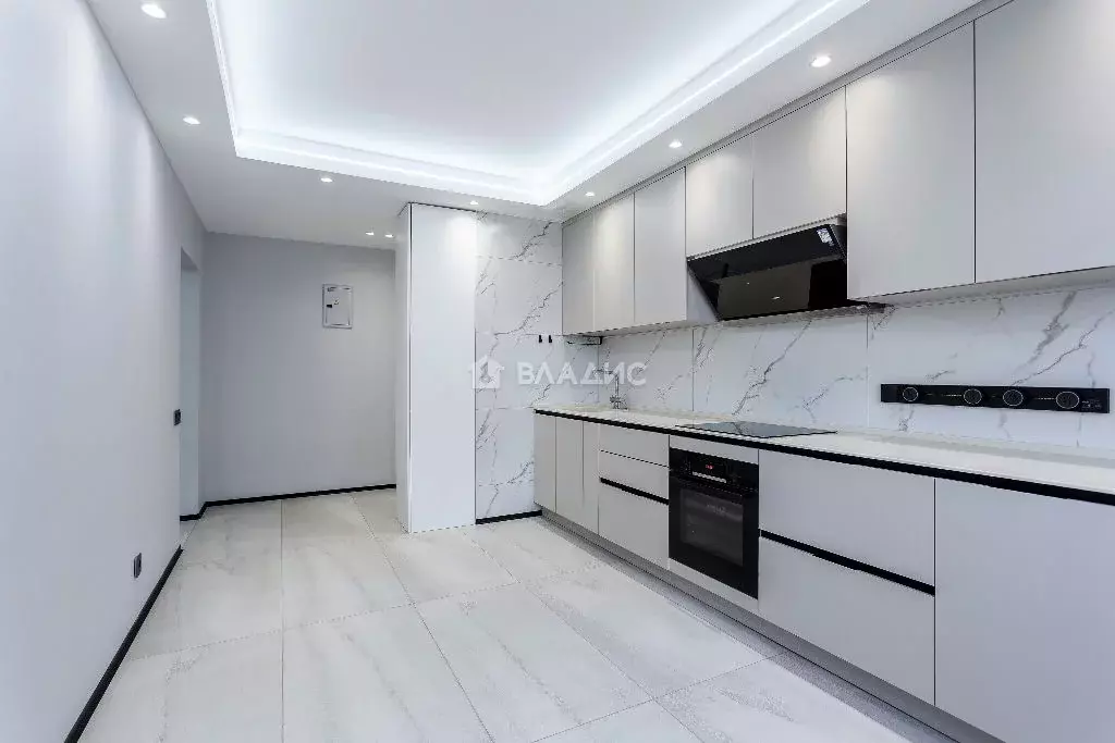 Продается 3-комнатная квартира - Фото 1