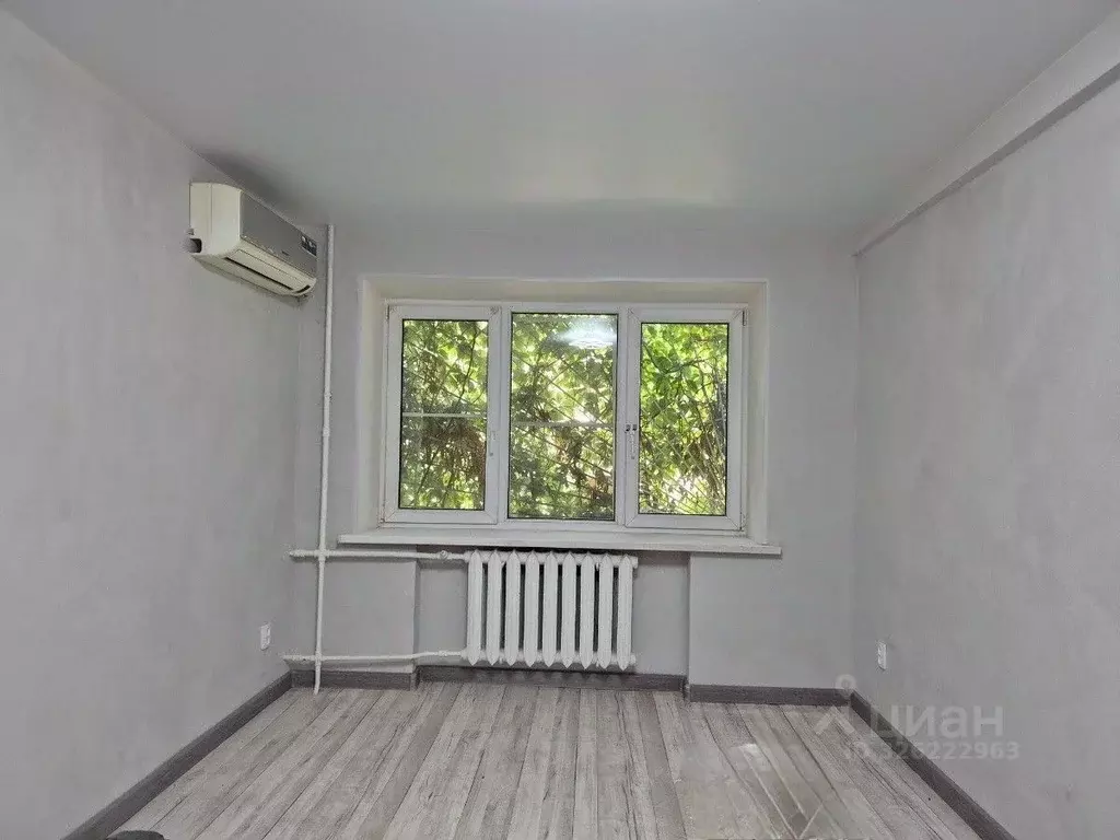 2-к кв. Волгоградская область, Волгоград ул. Чебышева, 48 (43.0 м) - Фото 0