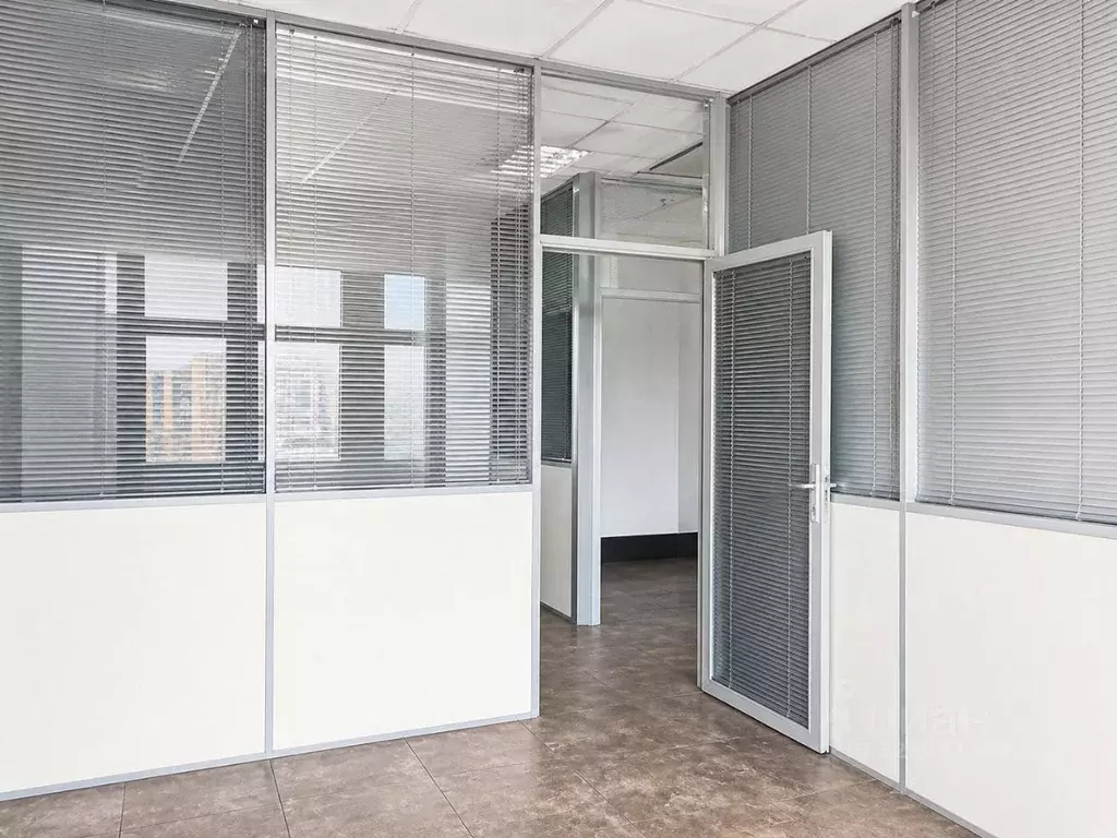 Офис в Санкт-Петербург Выборгская наб., 55к3 (50 м) - Фото 2