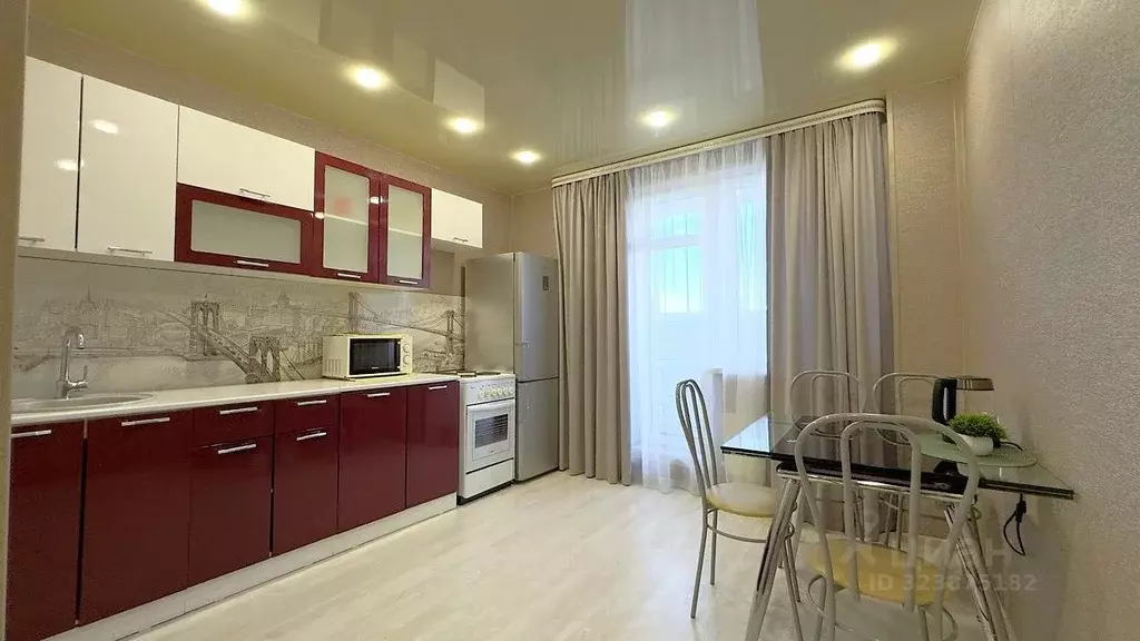 1-к кв. Ярославская область, Ярославль просп. Фрунзе, 31 (40.2 м) - Фото 0