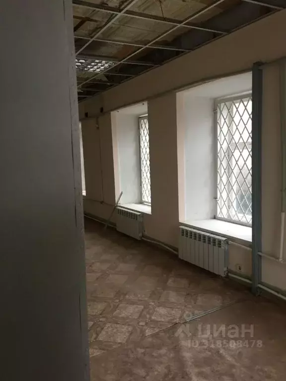 Помещение свободного назначения в Тверская область, Кашин ул. Анатолия ... - Фото 1