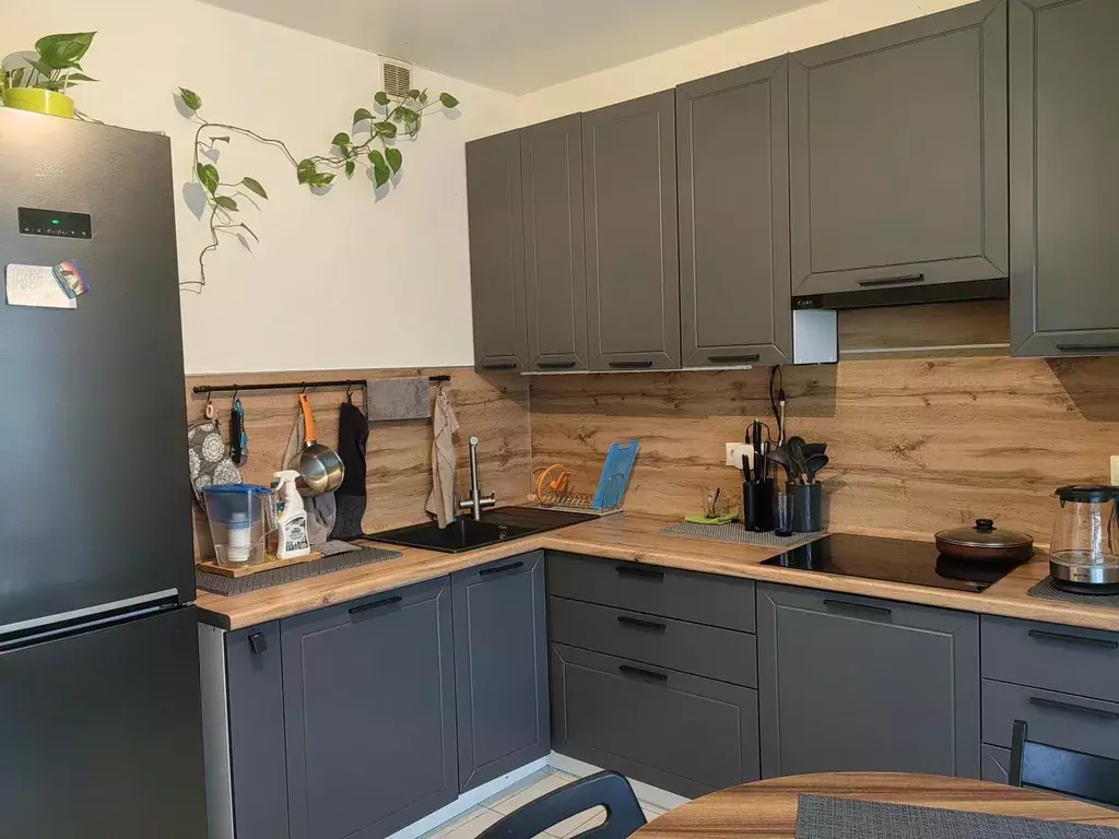 Продается 2-комнатная квартира - Фото 0